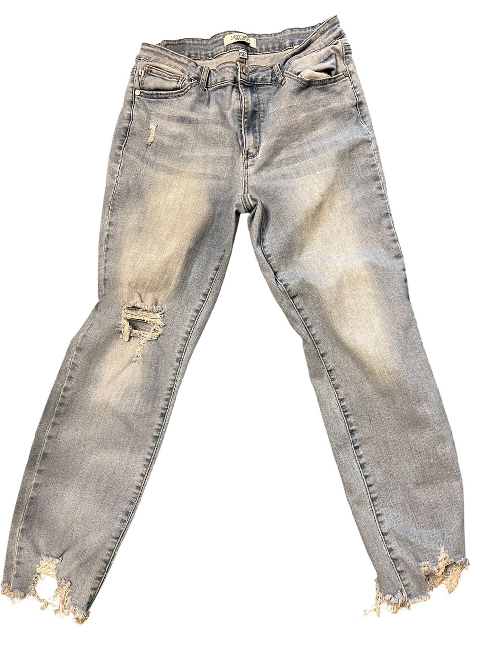 Judy Blue Extreme DistressLight Wash Women’s Ankle Jeans 15/32